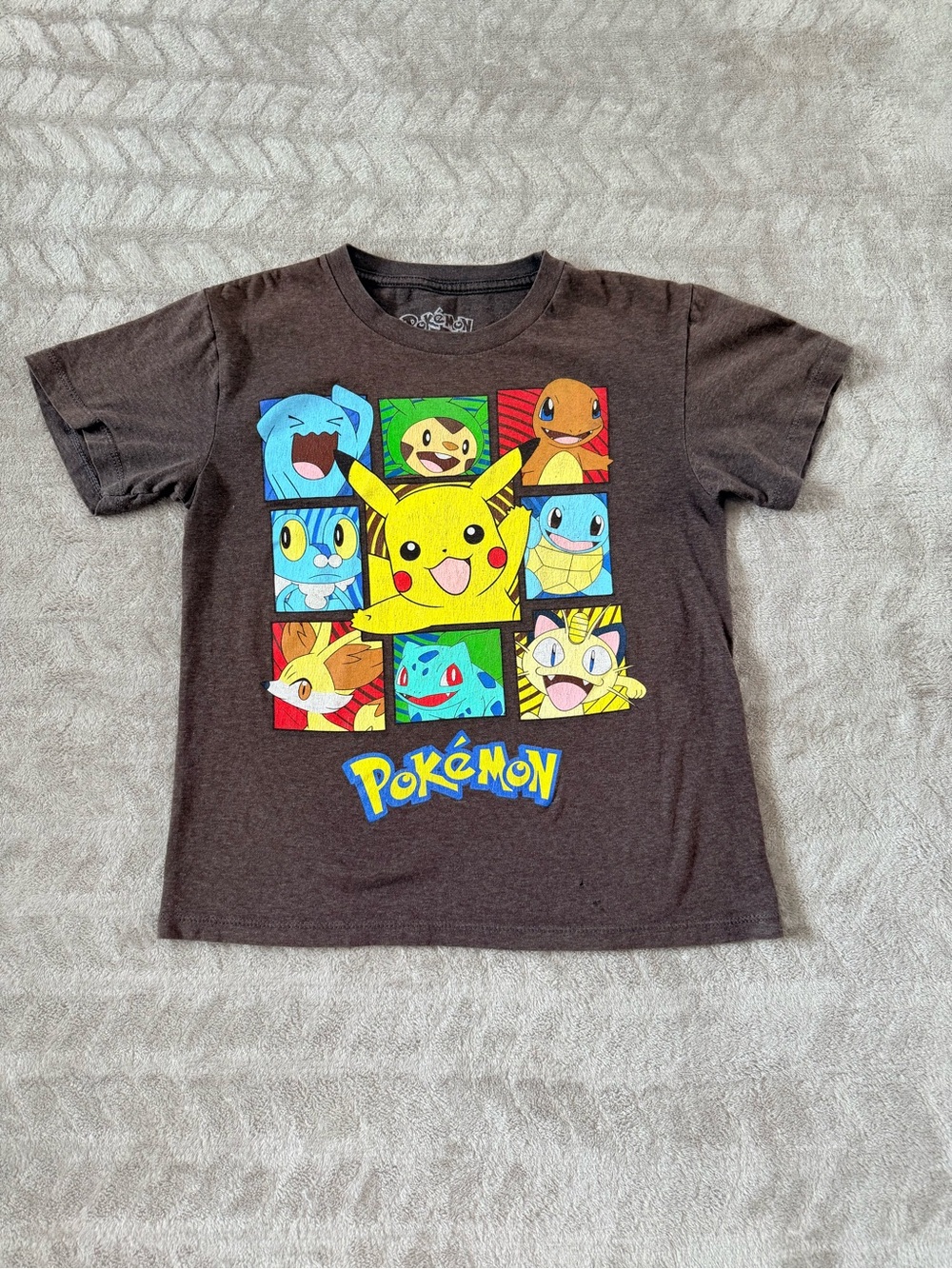 Pokémon Graphic T-Shirt Brown Short Sleeve Size Small S